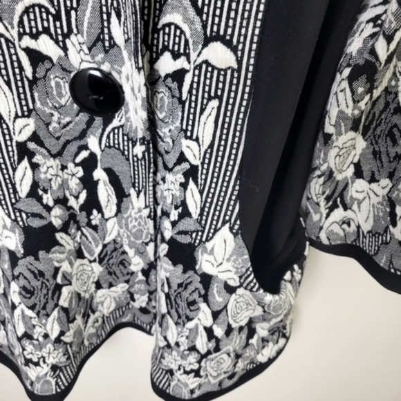Joseph Ribkoff Black/Off-White Floral Jacquard Jacket Size 10 - Picture 6 of 10